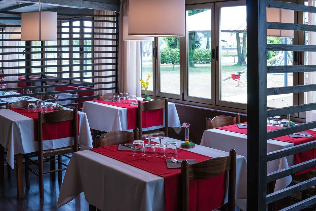 Ristorante Albergo Al Donatore Teòr Exterior foto