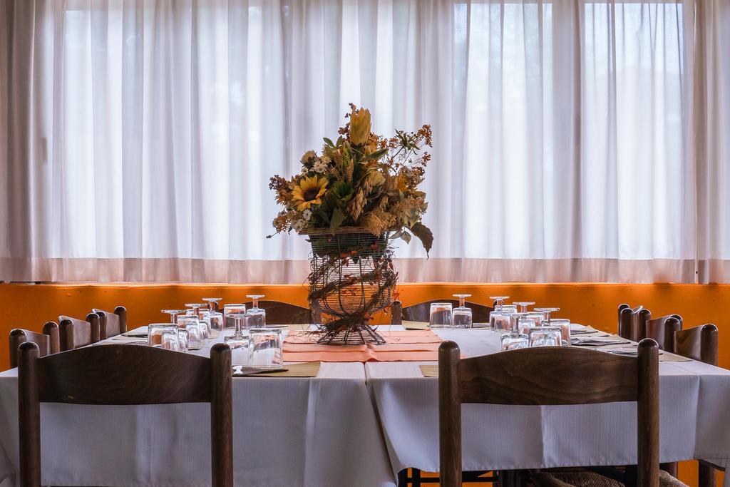Ristorante Albergo Al Donatore Teòr Exterior foto