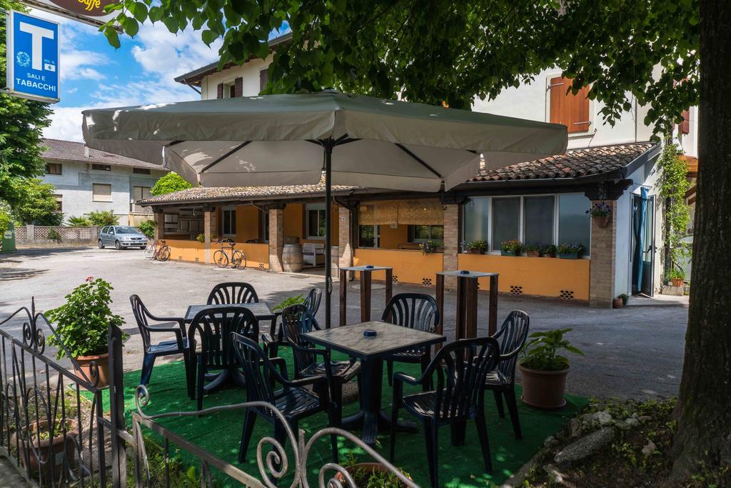 Ristorante Albergo Al Donatore Teòr Exterior foto